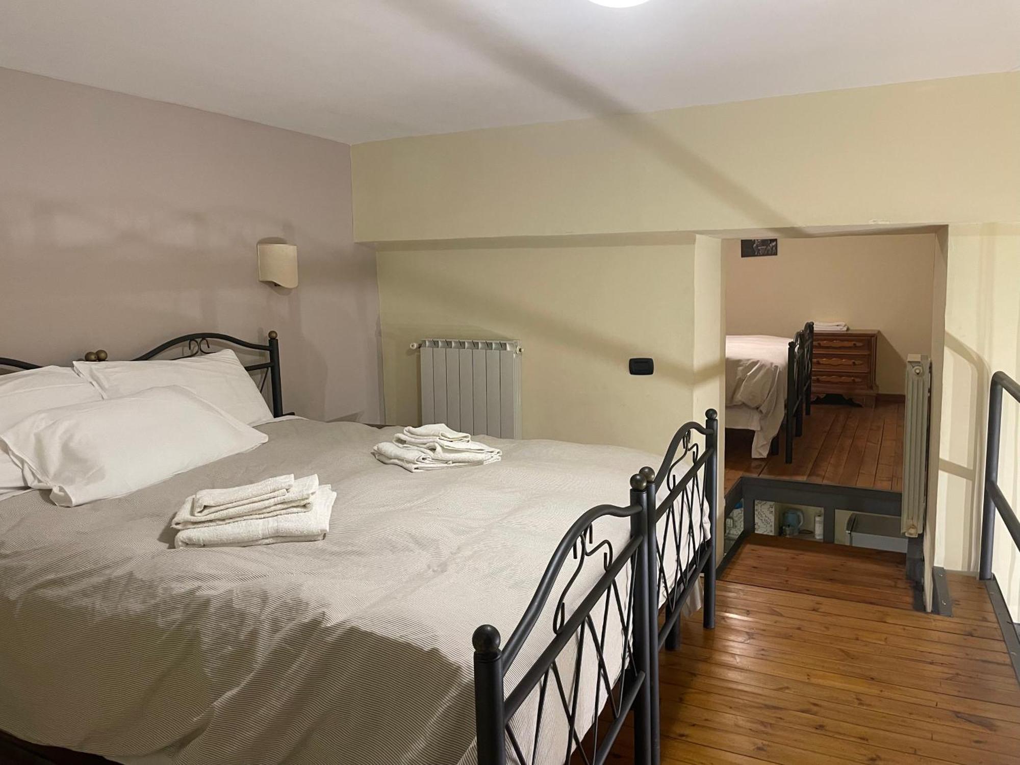 Case Cosi Apartments - Napoli Экстерьер фото